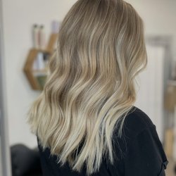 Lacey Mae - Hair Extensions Studio