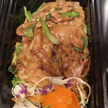 Thai 5 -Thai Food Express - Pad Phad See Ewe - Thai Near Me - Mill Creek, Washington