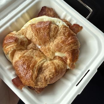 Starry Night Cafe - Bacon, egg, and cheese on a croissant - Cafes Near Me - Smithfield, Rhode Island