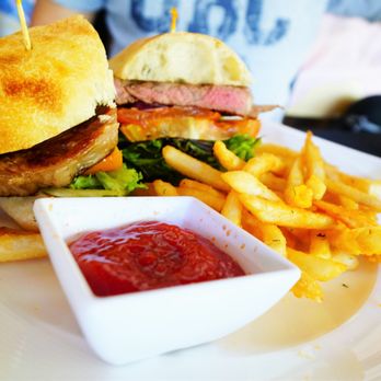 Cafe Aroma - Italian Near Me - Idyllwild, California
