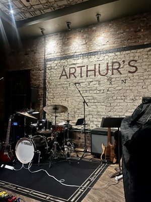 Arthur's Tavern by null