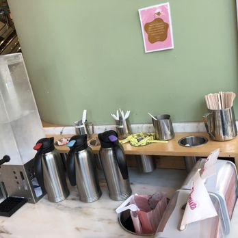 Stan's Donuts & Coffee - Donuts Near Me - Chicago, Illinois Stan's Donuts & Coffee - Donuts Near Me - Chicago, Illinois