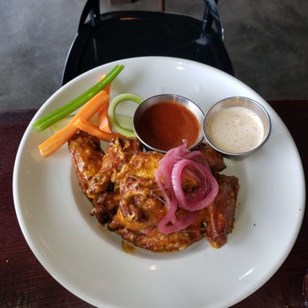 Queens Bully - Butter milk wings - Gastropubs Near Me - Forest Hills, New York Queens Bully - Butter milk wings - Gastropubs Near Me - Forest Hills, New York
