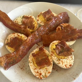 DelMonaco Winery - Deviled eggs and candied bacon appetizer - Venues & Event Spaces Near Me - Baxter, Tennessee DelMonaco Winery - Deviled eggs and candied bacon appetizer - Venues & Event Spaces Near Me - Baxter, Tennessee
