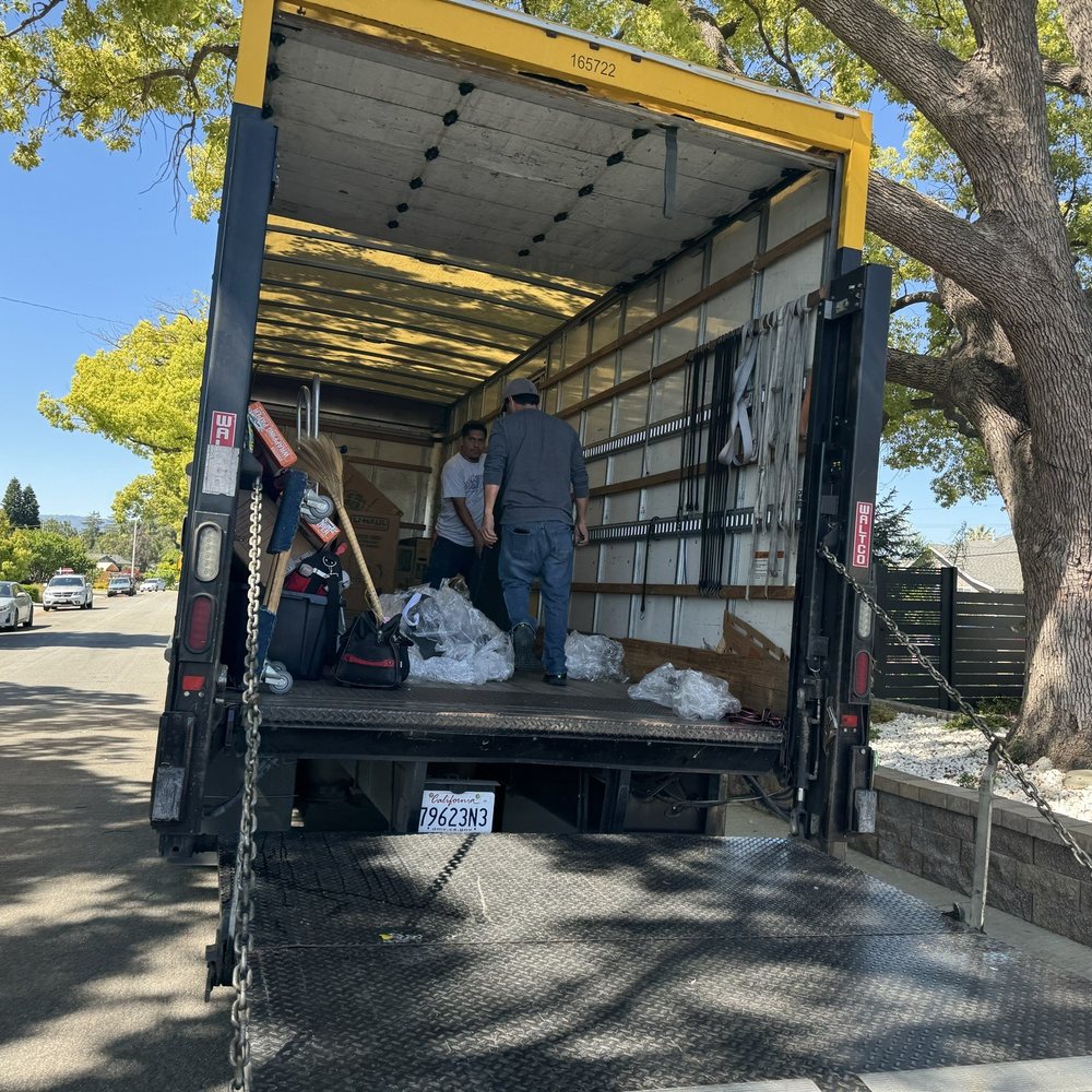 Movers R Here - Movers Near Me - Newark, California Movers R Here - Movers Near Me - Newark, California