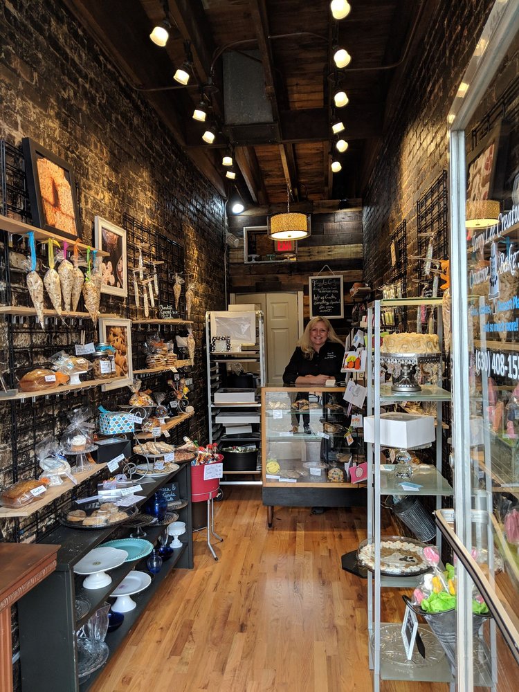 TERRY LEE CREATIONS CREATIVE BAKE SHOP Updated October 2024 480A N