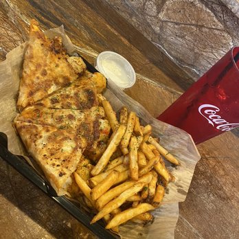 Johnson Kitchen - Seafood Near Me - Hammond, Louisiana