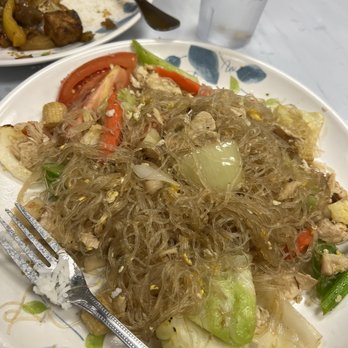 Thai Food Xpress - Glass noodle dish with chicken - Thai Near Me - Yucaipa, California Thai Food Xpress - Glass noodle dish with chicken - Thai Near Me - Yucaipa, California