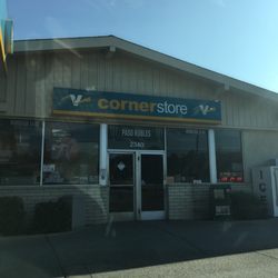 Valero - Store front