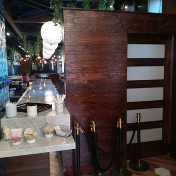 Nora Restaurant - Mediterranean Near Me - Chicago, Illinois
