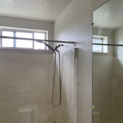 Cheshire Rio Vacation Rentals - Hanging shower head