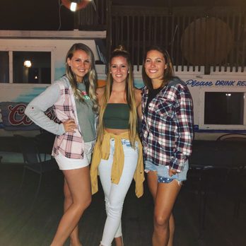 Jimmy G's Beverly Hills Tavern - I'm on a boat - Venues & Event Spaces Near Me - Sinking Spring, Pennsylvania