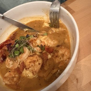 Marina Joes - Shrimp and Grits - Seafood Near Me - Surf City, North Carolina Marina Joes - Shrimp and Grits - Seafood Near Me - Surf City, North Carolina