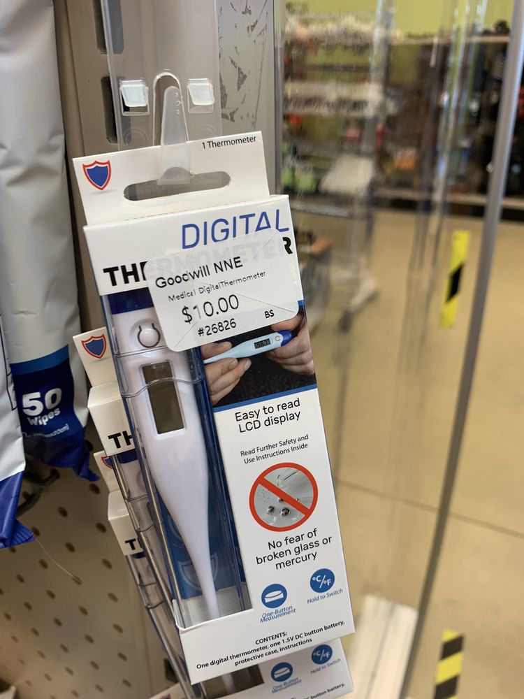 GOODWILL STORE Updated September 2024 31 Photos & 14 Reviews 720