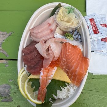 Sushi Ko - Chirachi bowl - Food Trucks Near Me - Makawao, Hawaii Sushi Ko - Chirachi bowl - Food Trucks Near Me - Makawao, Hawaii