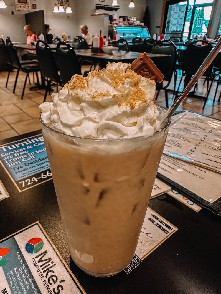 CRYSTAL’S CAFE Updated July 2024 134 S Grant Ave, Kittanning, Pennsylvania Cafes