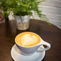 Dripolator Coffeehouse - Salted Caramel Latte
