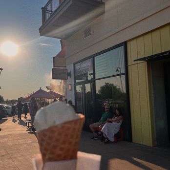Salt & Straw - Olive Oil ice cream - Ice Cream & Frozen Yogurt Near Me - Gilbert, Arizona Salt & Straw - Olive Oil ice cream - Ice Cream & Frozen Yogurt Near Me - Gilbert, Arizona