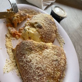 Al's Pizza - Buffalo Chicken Calzone - Pizza Near Me - Jacksonville, Florida