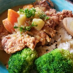 Curry Fried Chicken Cutlet Rice Bowl咖哩炸雞排飯