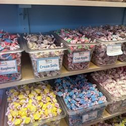 Zeno's homemade candies