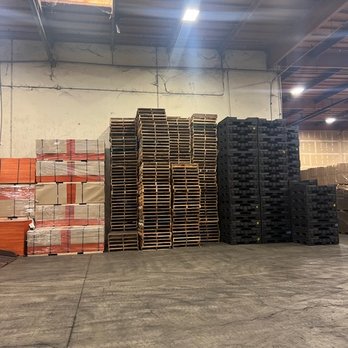 Jollys Recycling - Types of Recyclable We Pick Up: Pallet Recycling, Cardboard Recycling, Metal & Scrap Metal Recycling, Glass Recycling, CRV Recycling. - Recycling Center Near Me - Temecula , California Jollys Recycling - Types of Recyclable We Pick Up: Pallet Recycling, Cardboard Recycling, Metal & Scrap Metal Recycling, Glass Recycling, CRV Recycling. - Recycling Center Near Me - Temecula , California