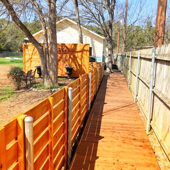 Sasquatch Deck  - Fences & Gates Near Me