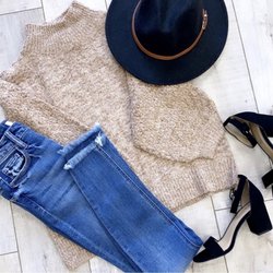 Flirt - Sweater & skinnies