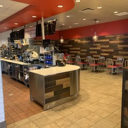 Arby’s - The dining area was well-maintained