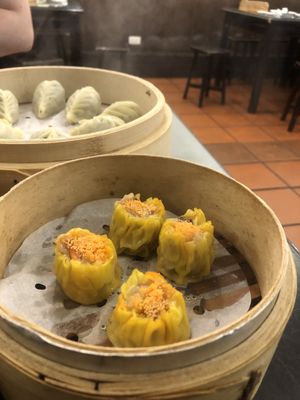 Hang Zhou Xiao Long Bao (Da'an) by null