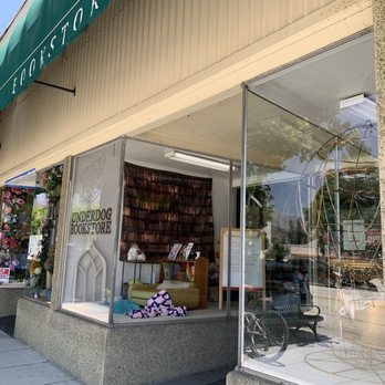 Underdog Bookstore - Bookstores Near Me - Monrovia, California