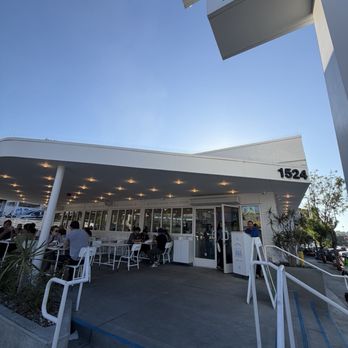 El Moro - Exterior - Desserts Near Me - Los Angeles, California