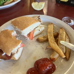 Half grill chicken sandwich.