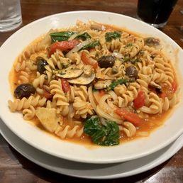 Vegan puttanesca Vegan puttanesca