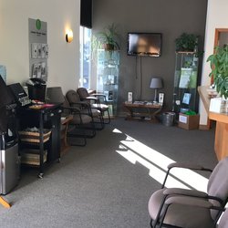 Connect Hearing - Waiting area