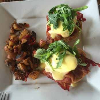 The Craftsman - Eggs Benedict - New American Near Me - Encinitas, California The Craftsman - Eggs Benedict - New American Near Me - Encinitas, California