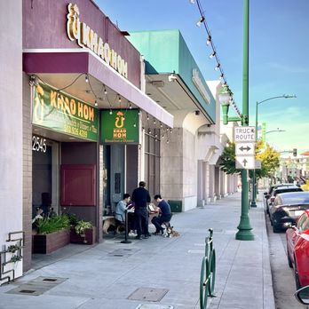 Khao Hom - Outside - Thai Near Me - Hayward, California