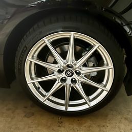 Refinished wheel Refinished wheel