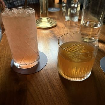 Honeycomb Cocktail Lounge - Drinks - Cocktail Bars Near Me - Livermore, California Honeycomb Cocktail Lounge - Drinks - Cocktail Bars Near Me - Livermore, California
