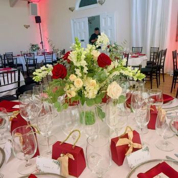 Romance Wedding Services - Center piece - Wedding Planning Near Me - Millbrae, California Romance Wedding Services - Center piece - Wedding Planning Near Me - Millbrae, California