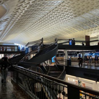 Amtrak - Trains Near Me - Washington, DC, District of Columbia