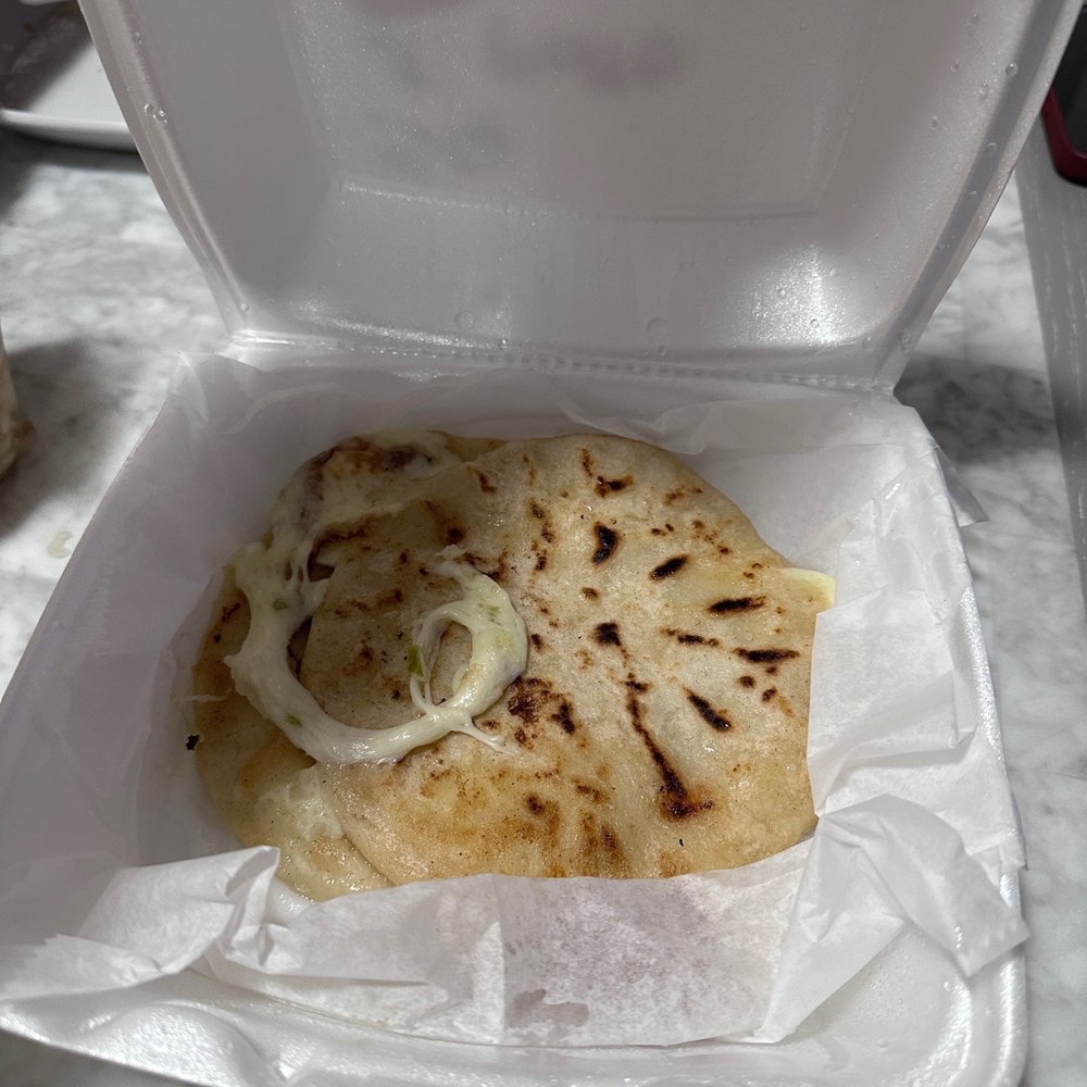 Estela's Restaurant - Salvadoran Near Me - Pacoima, California