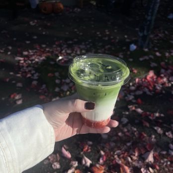 Mah Milk Bar - Cafes Near Me - Vancouver, British Columbia