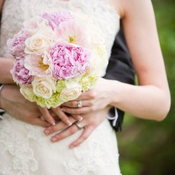 Abundance Acres Wedding Flowers - Soft and romantic