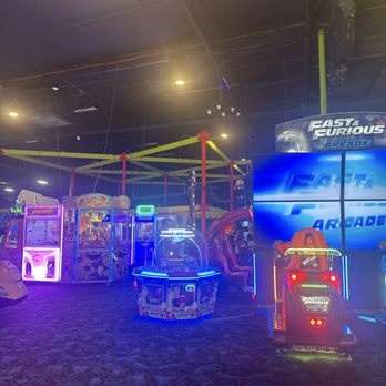 Off The Wall GameZone - Arcade, climbing walls and more - Arcades Near Me - Woodland Hills, California Off The Wall GameZone - Arcade, climbing walls and more - Arcades Near Me - Woodland Hills, California