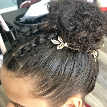 Vanity Hair Salon - Prom hair- hair by Eliana - Hair Salons Near Me - Sebring, Florida Vanity Hair Salon - Prom hair- hair by Eliana - Hair Salons Near Me - Sebring, Florida