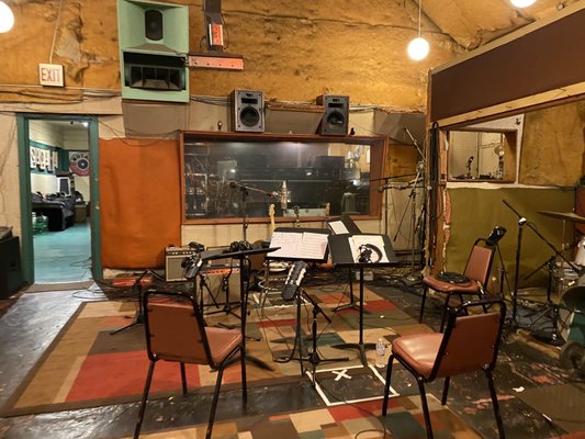 Royal Studios by null