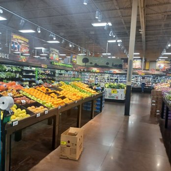 Kroger - produce section of a grocery store - Grocery Near Me - Hernando, Mississippi