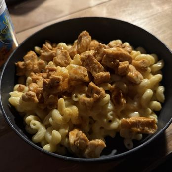 Jamie Lynn's Kitchen - Buffalo chicken Mac and cheese - American Near Me - Woodsville, New Hampshire Jamie Lynn's Kitchen - Buffalo chicken Mac and cheese - American Near Me - Woodsville, New Hampshire