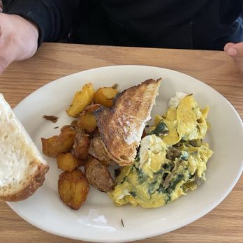 Eats - Spinach mushroom omelette with goat cheese - American Near Me - San Francisco, California Eats - Spinach mushroom omelette with goat cheese - American Near Me - San Francisco, California